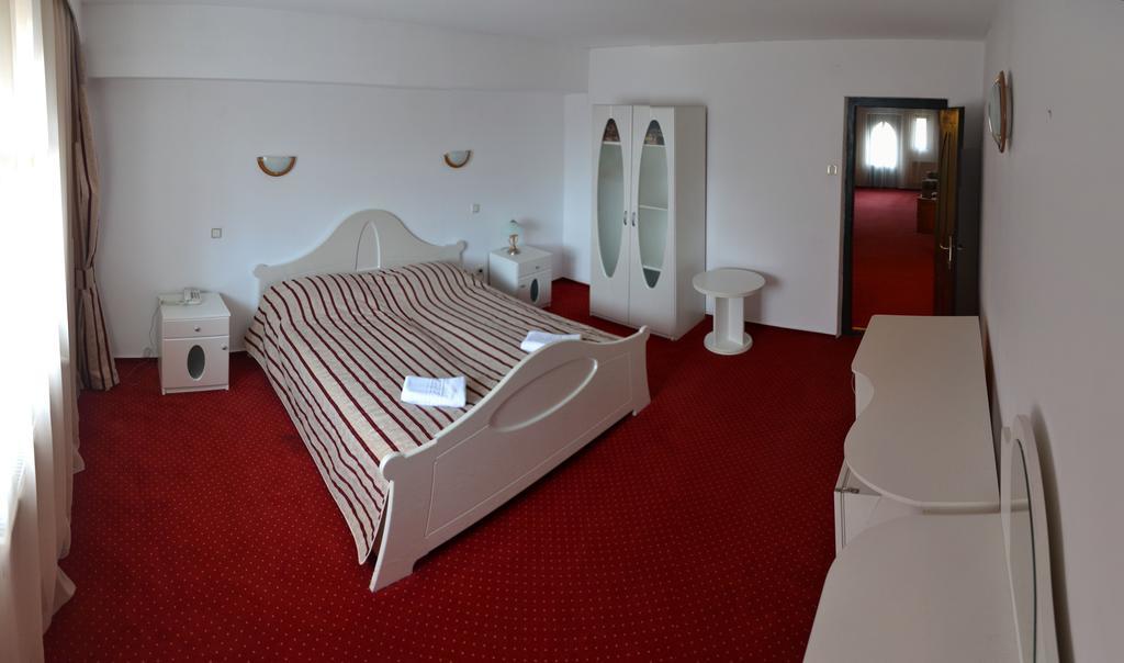 Hotel Marion Padurea Rotunda*** Регін Номер фото